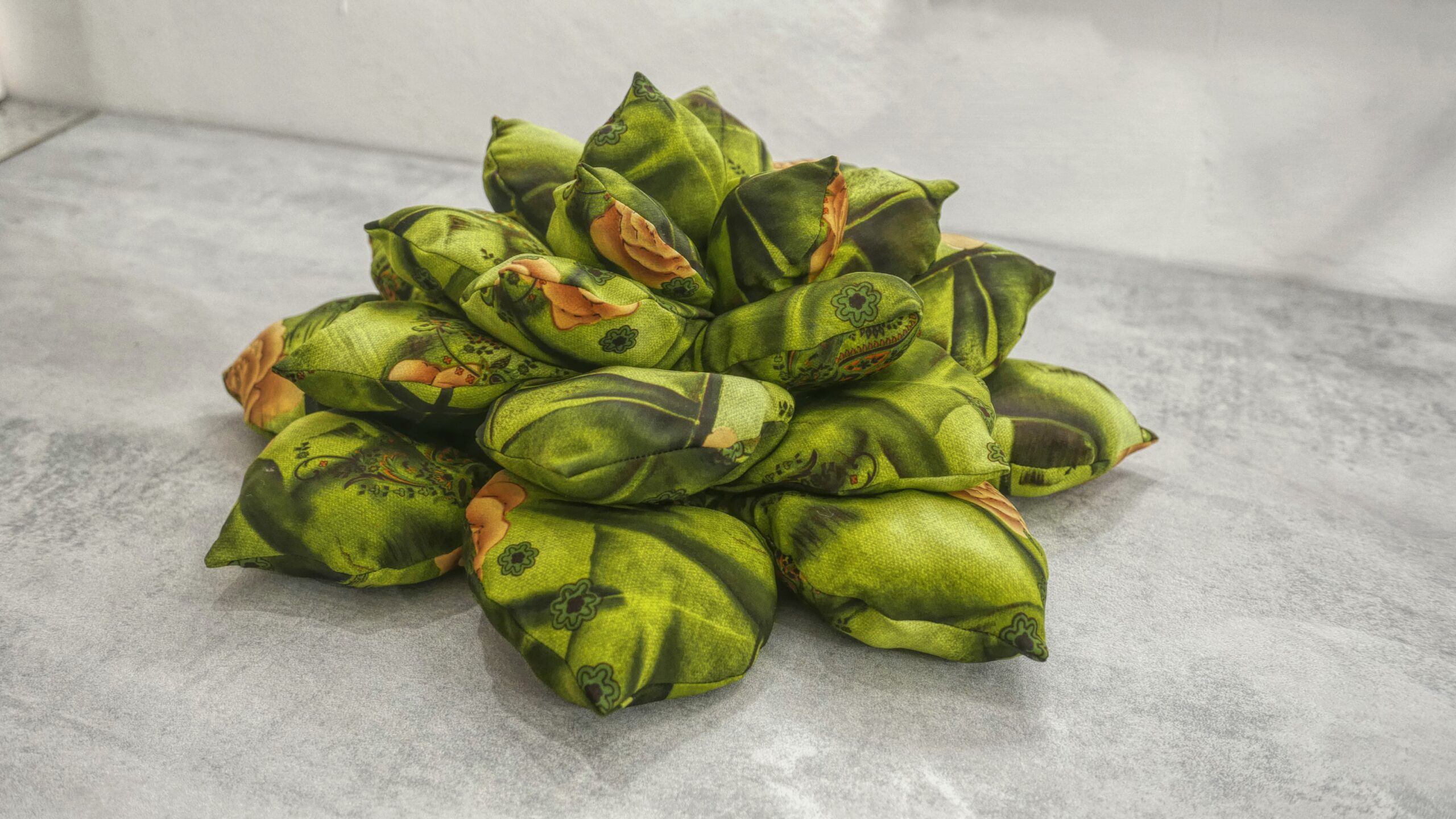 Black Succulent Cushion, Pattern PDF with templates, instant download, video on youtube - Image 14