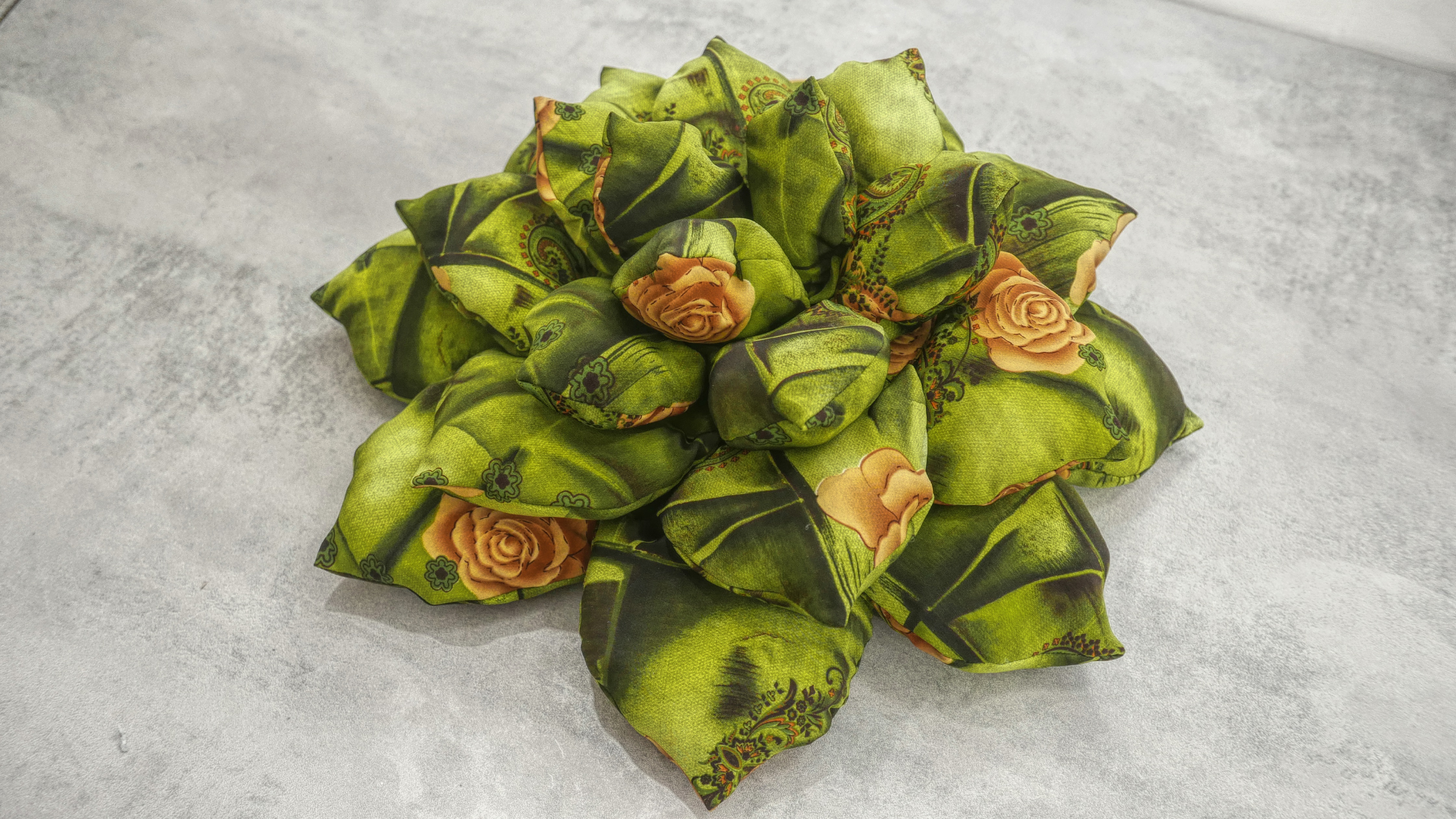 Black Succulent Cushion, Pattern PDF with templates, instant download, video on youtube - Image 13