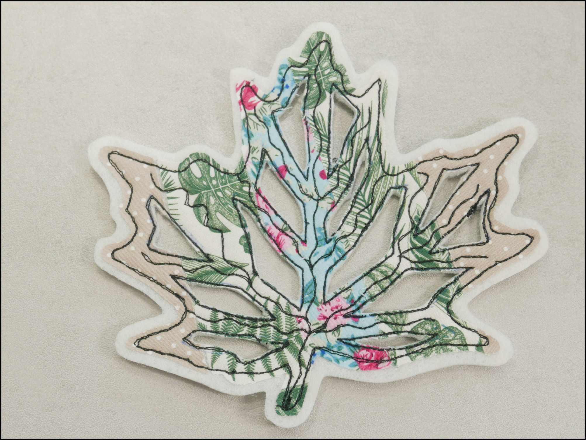 Openwork Leaf Coaster Sewing Pattern | Maple Leaf Coaster PDF Template - Image 8
